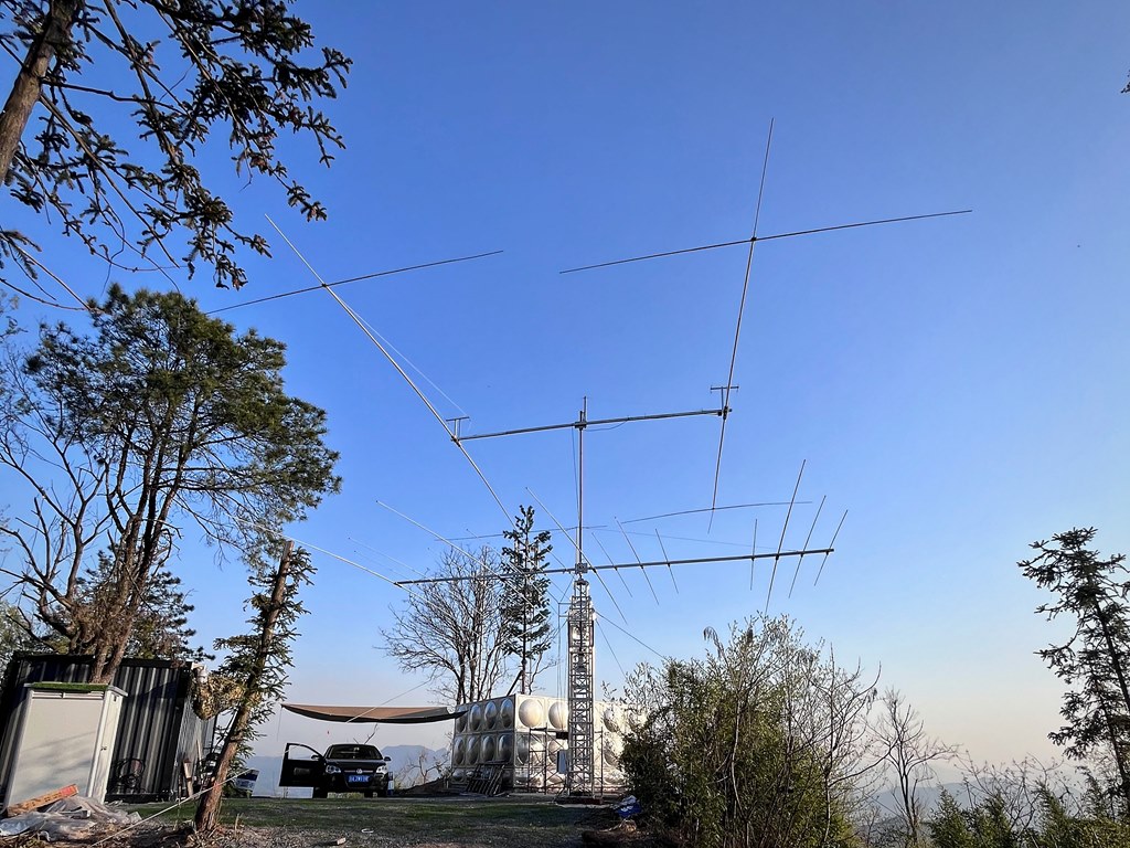 QM40MX——40m单波段 2单元Moxon天线